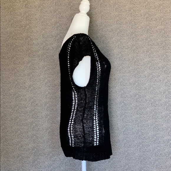 ✨💫Black Crochet Sweater Top💫✨ - Picture 2 of 4